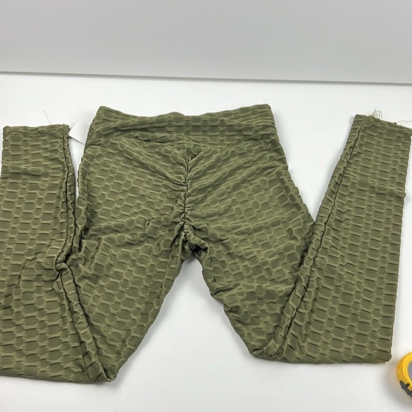 NWT Fuyukai High Waist Green Yoga Pants with Ruched Backside - Picture 5 of 6